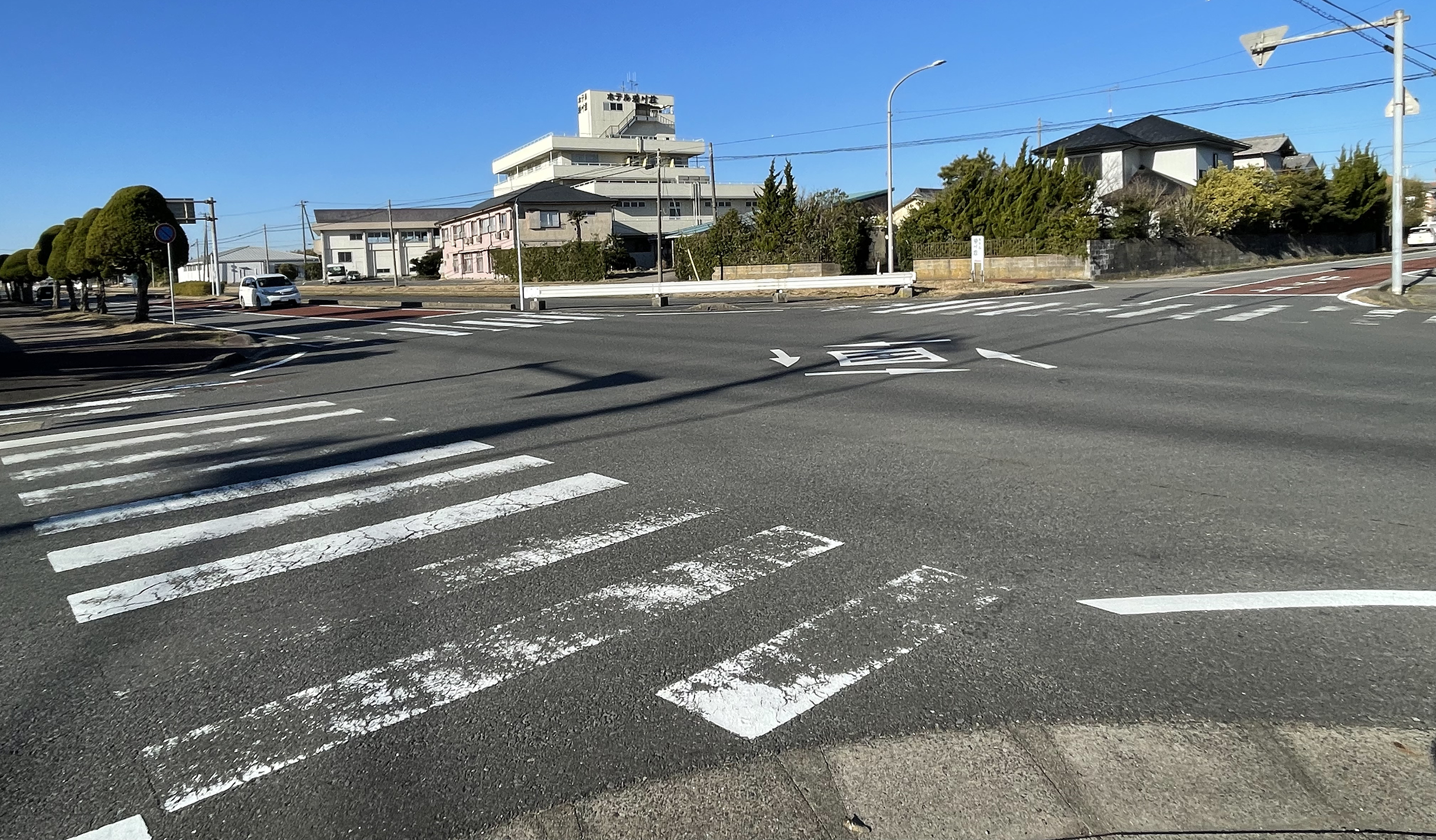 神聖かまってちゃん聖地巡礼十字路の写真